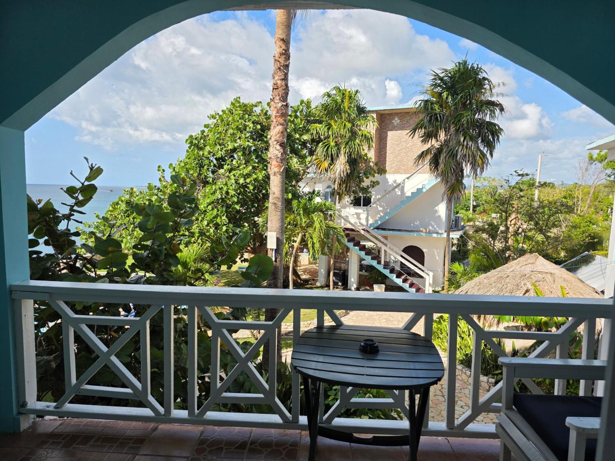 Home Sweet Home Resort Negril Dış mekan fotoğraf