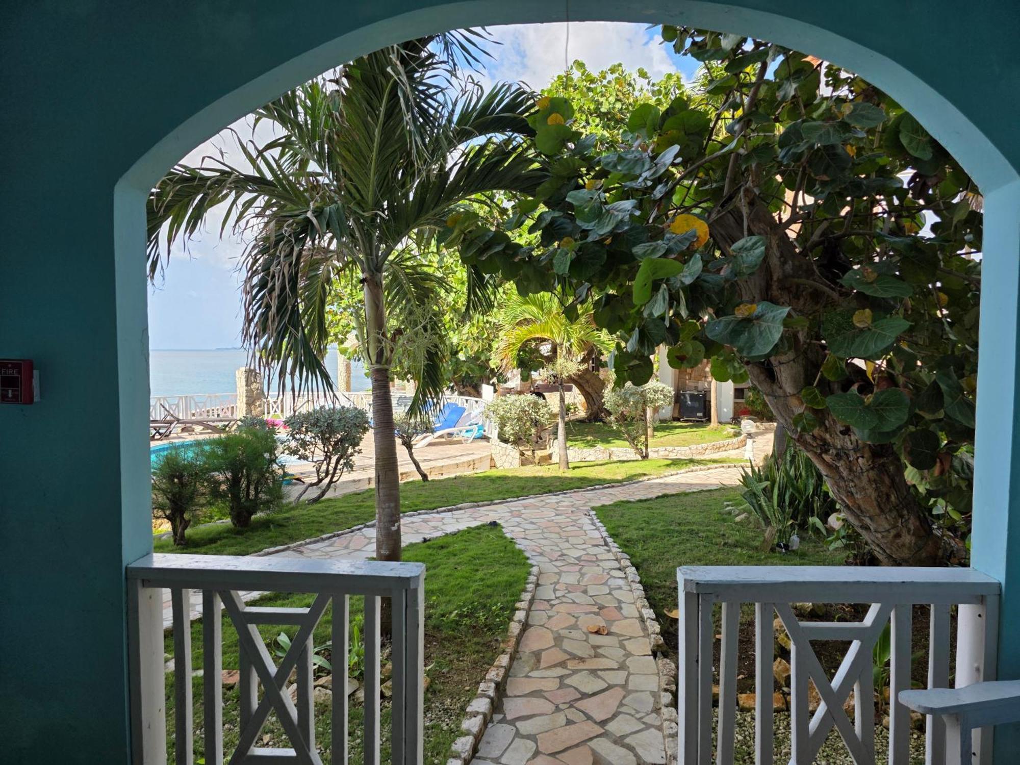 Home Sweet Home Resort Negril Dış mekan fotoğraf